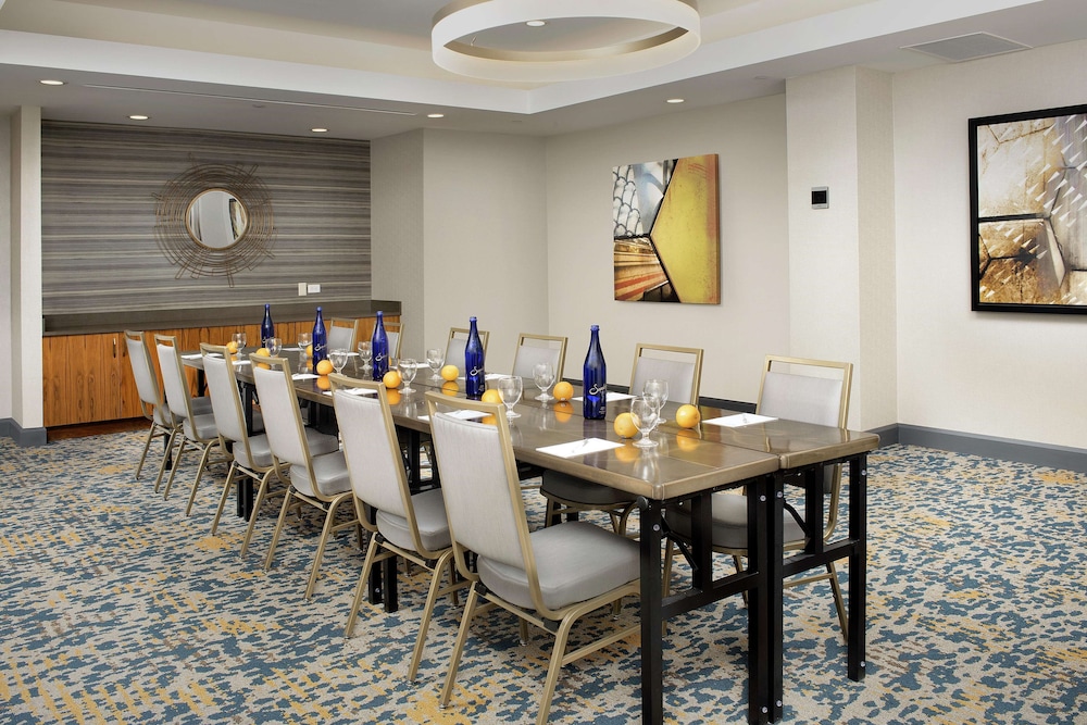 Hilton Garden Inn Westchester Dobbs Ferry 45/51