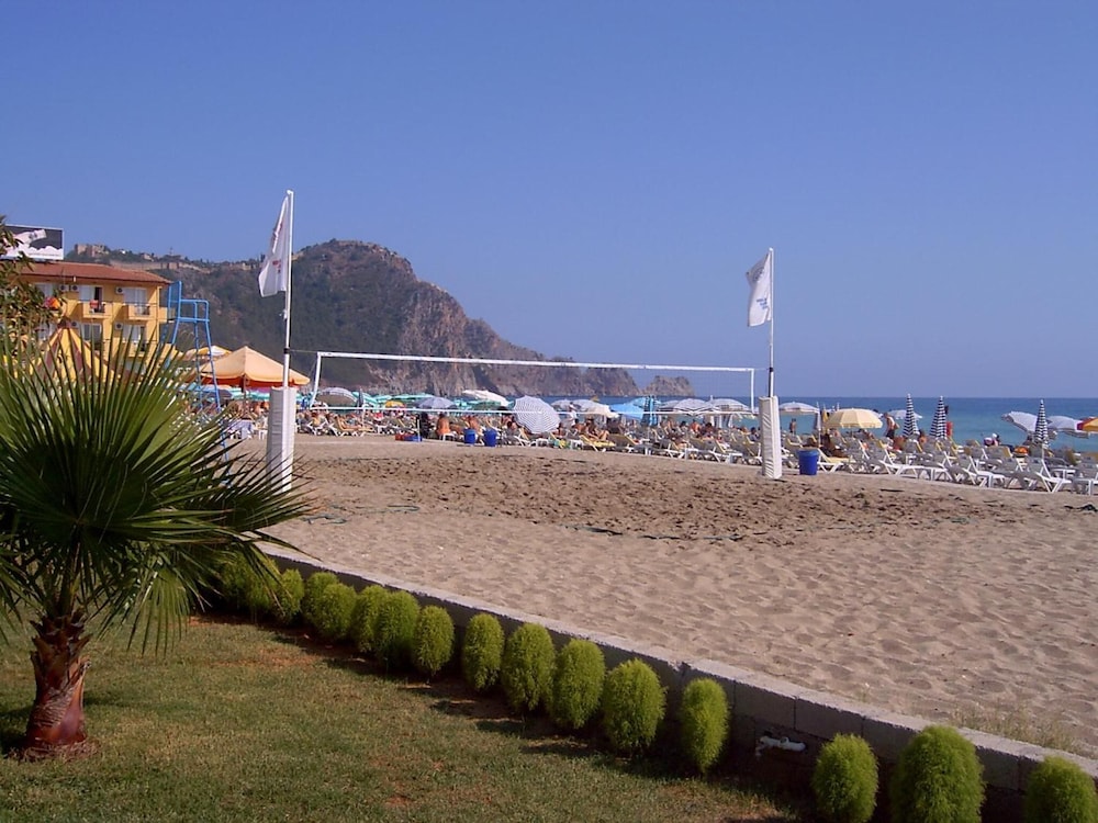 Bayram Apart Hotel 33/40