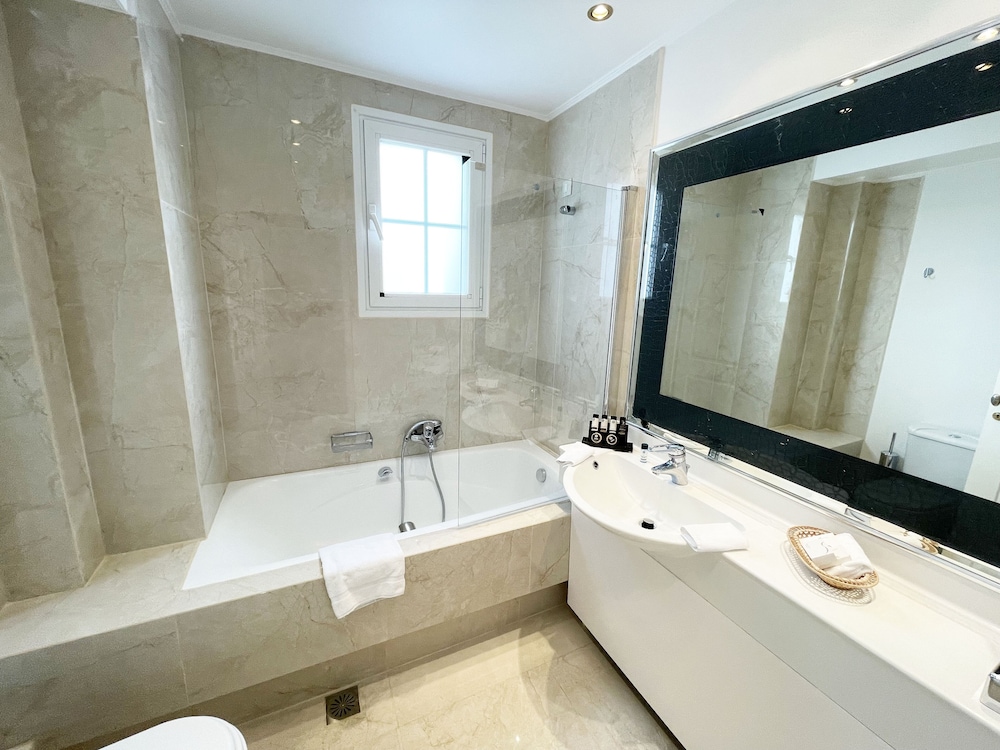 THEOXENIA HOUSE 14/44
