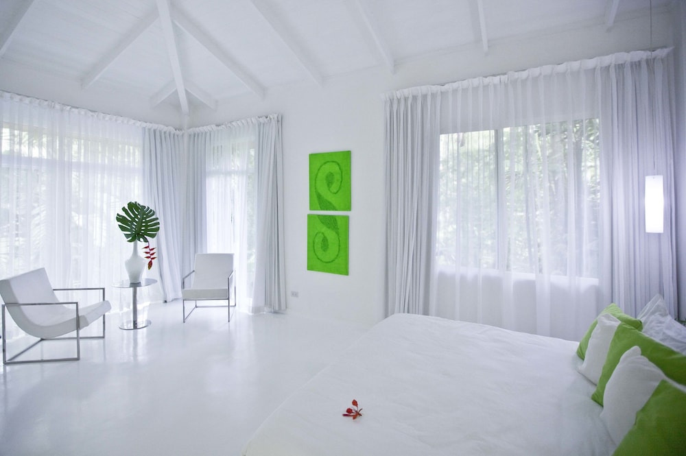 Le Cameleon Hotel 23/65
