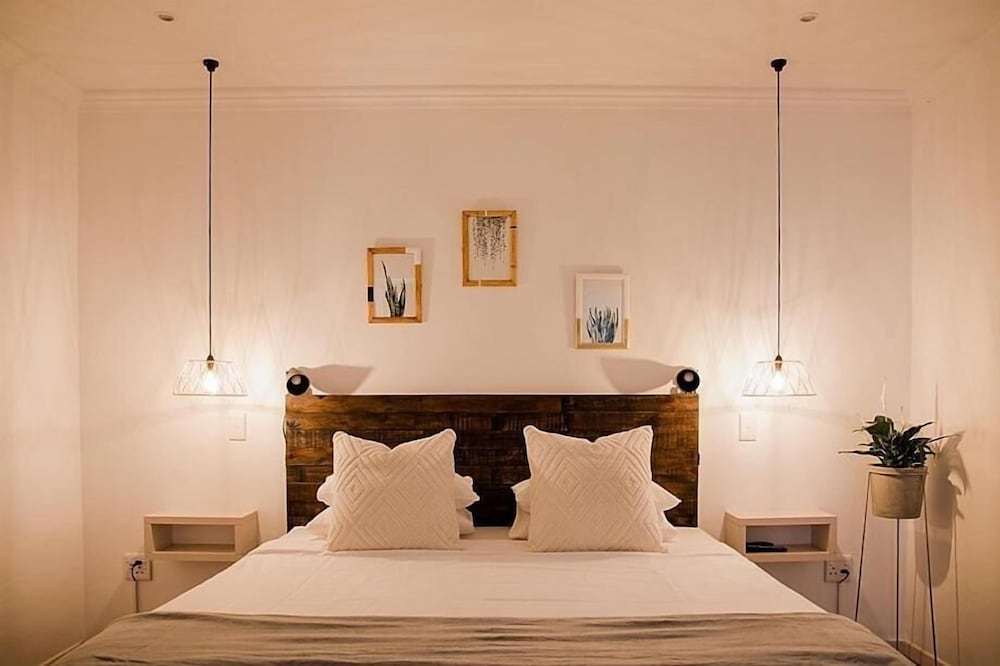 La Sosta Restaurant & Guest House 7/28