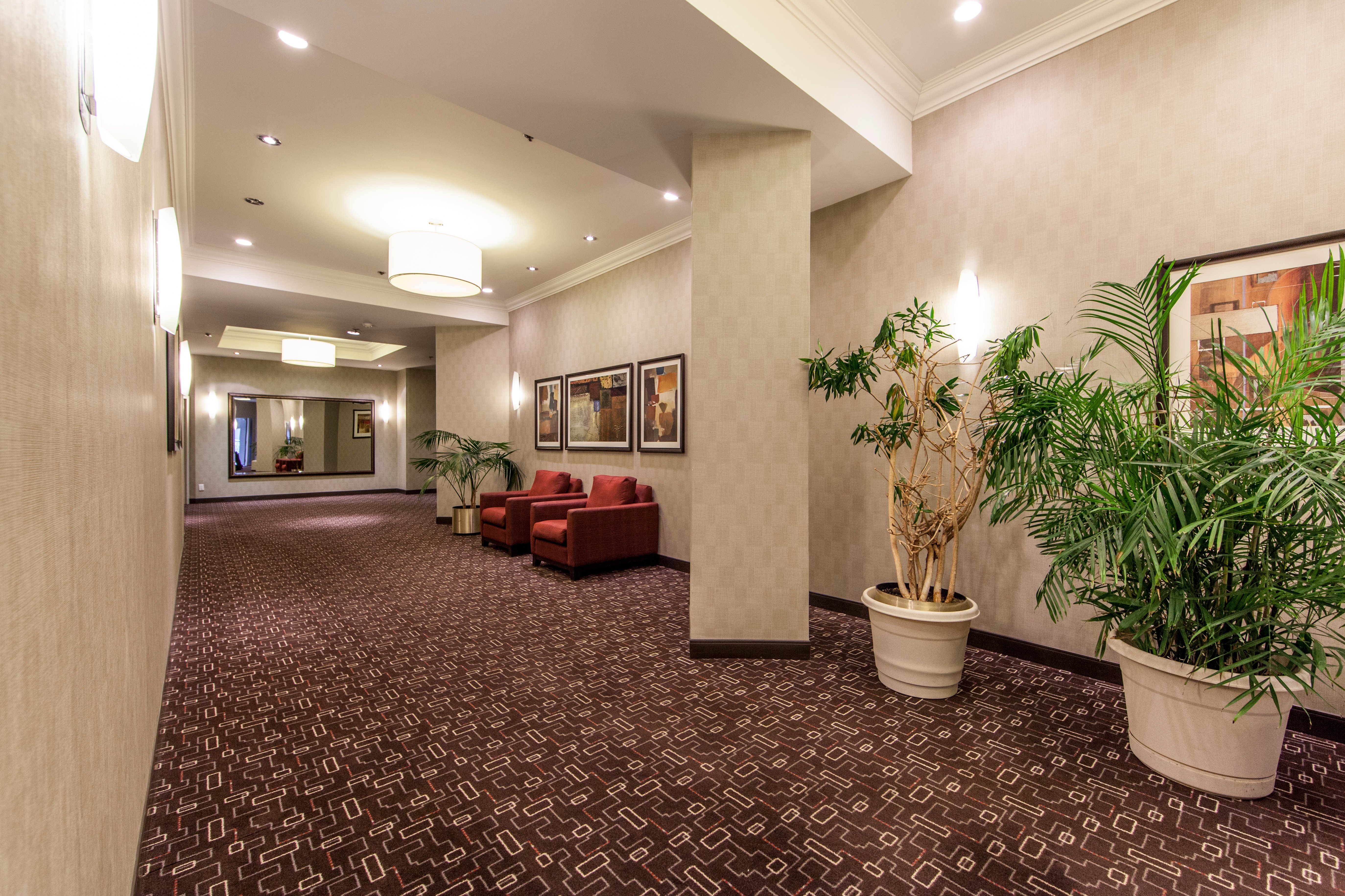 Holiday Inn Laval Montreal 49/80