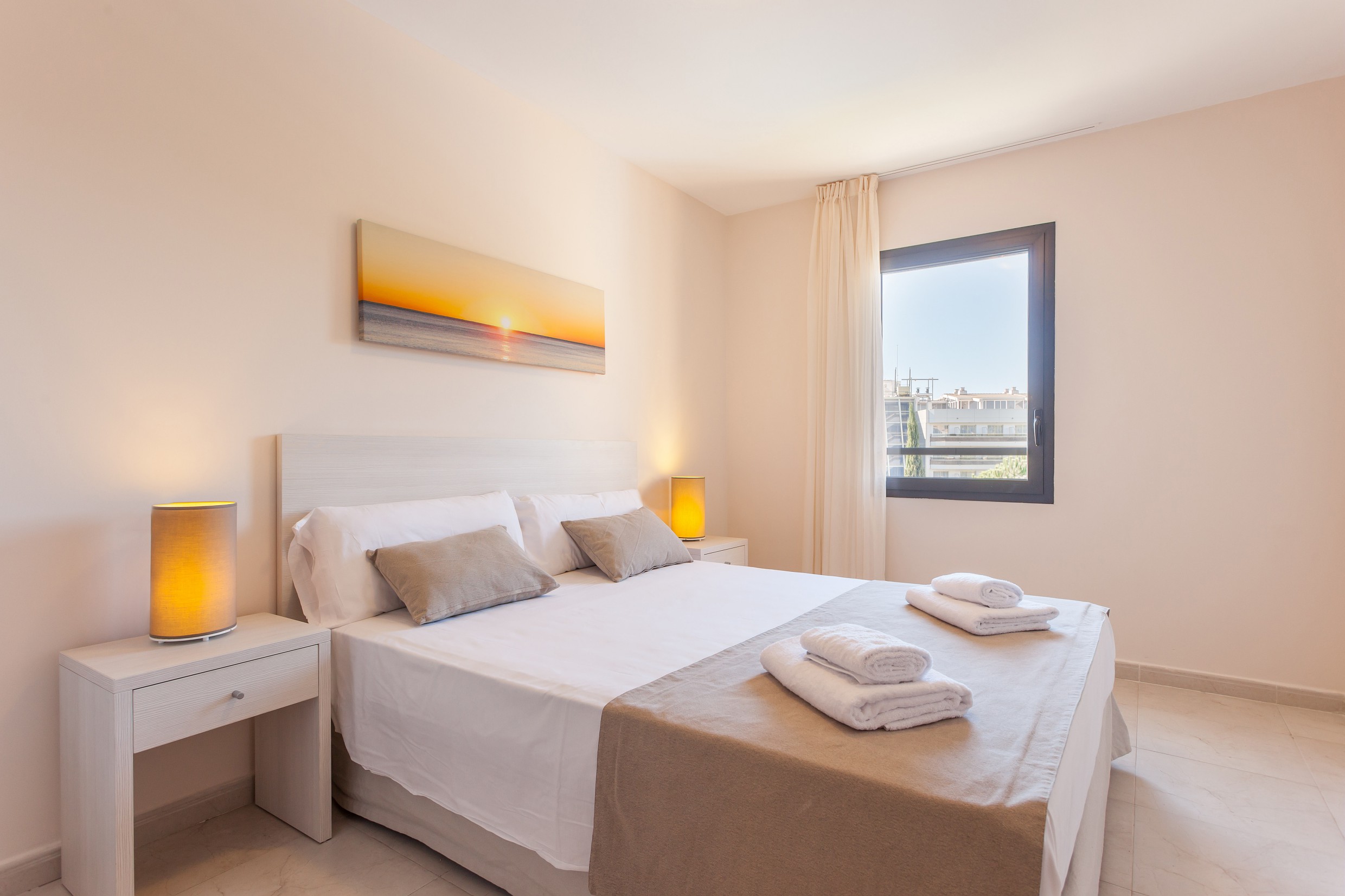 2 BEDROOMS, APARTMENT