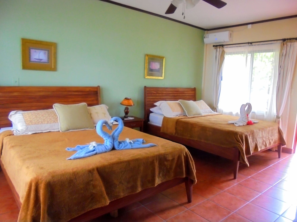 Hotel Delfin Playa Bejuco 9/50