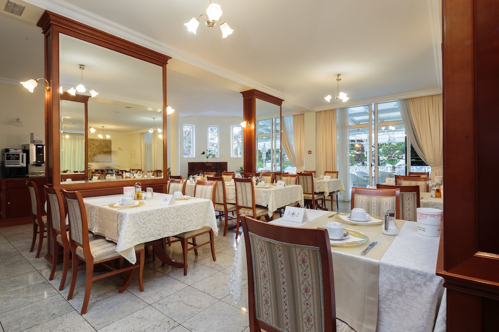 Hotel Villa Bacchus 33/50