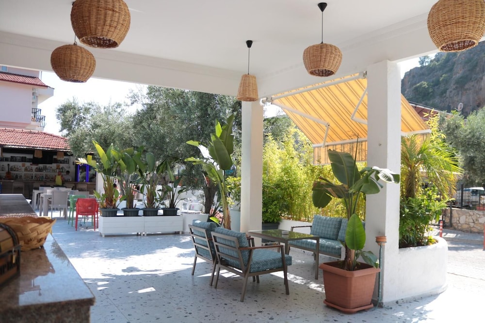 Grand Taner Hotel 11/50
