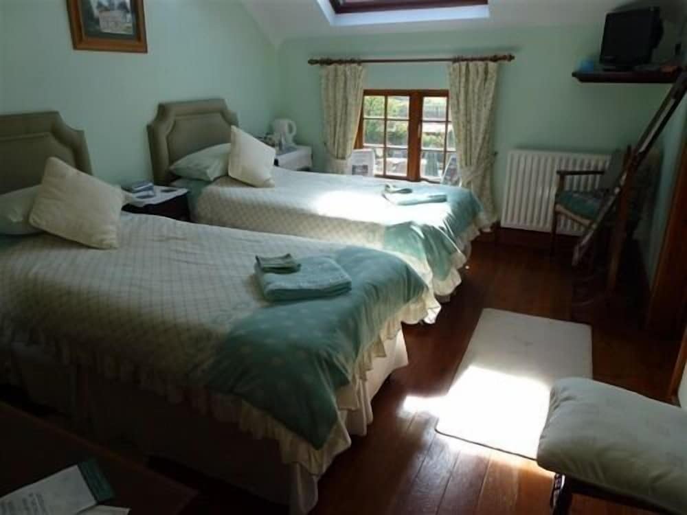 Burton Farmhouse 5/21