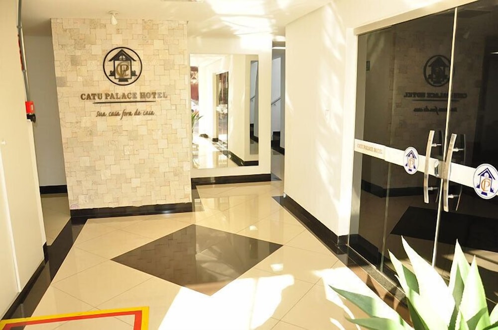 CATU PALACE HOTEL 3/17