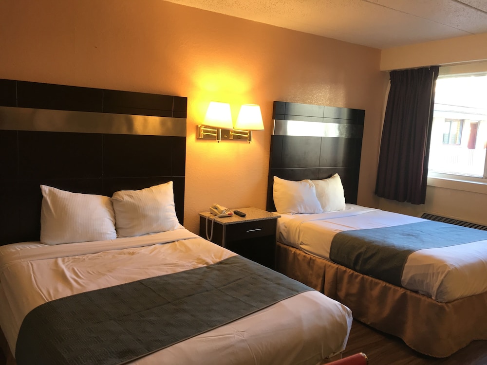 Atlantic Motor Inn Near Boardwalk 10/39