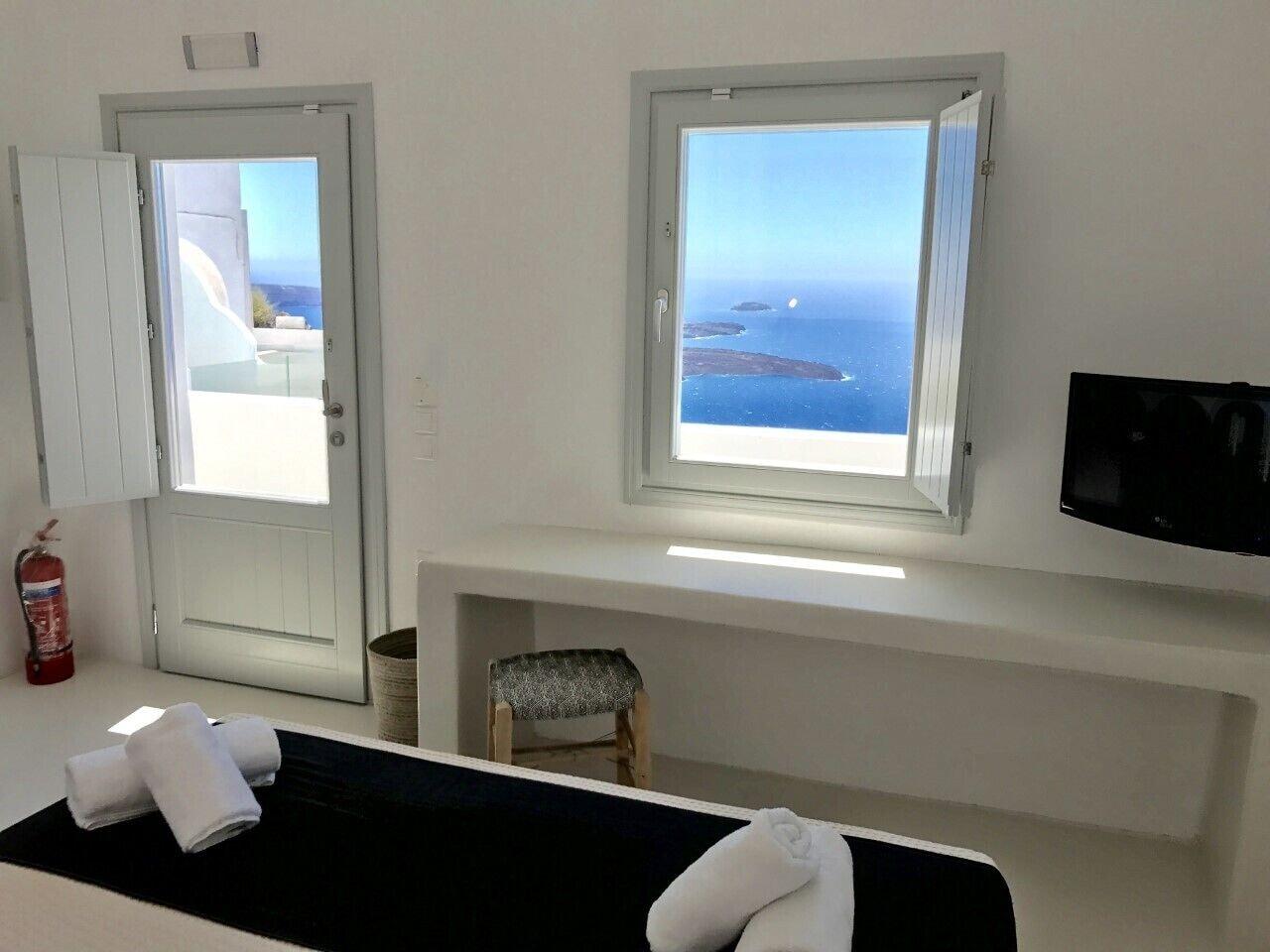 Signature, Studio, Suite, Caldera and Sea View, Hot Tub