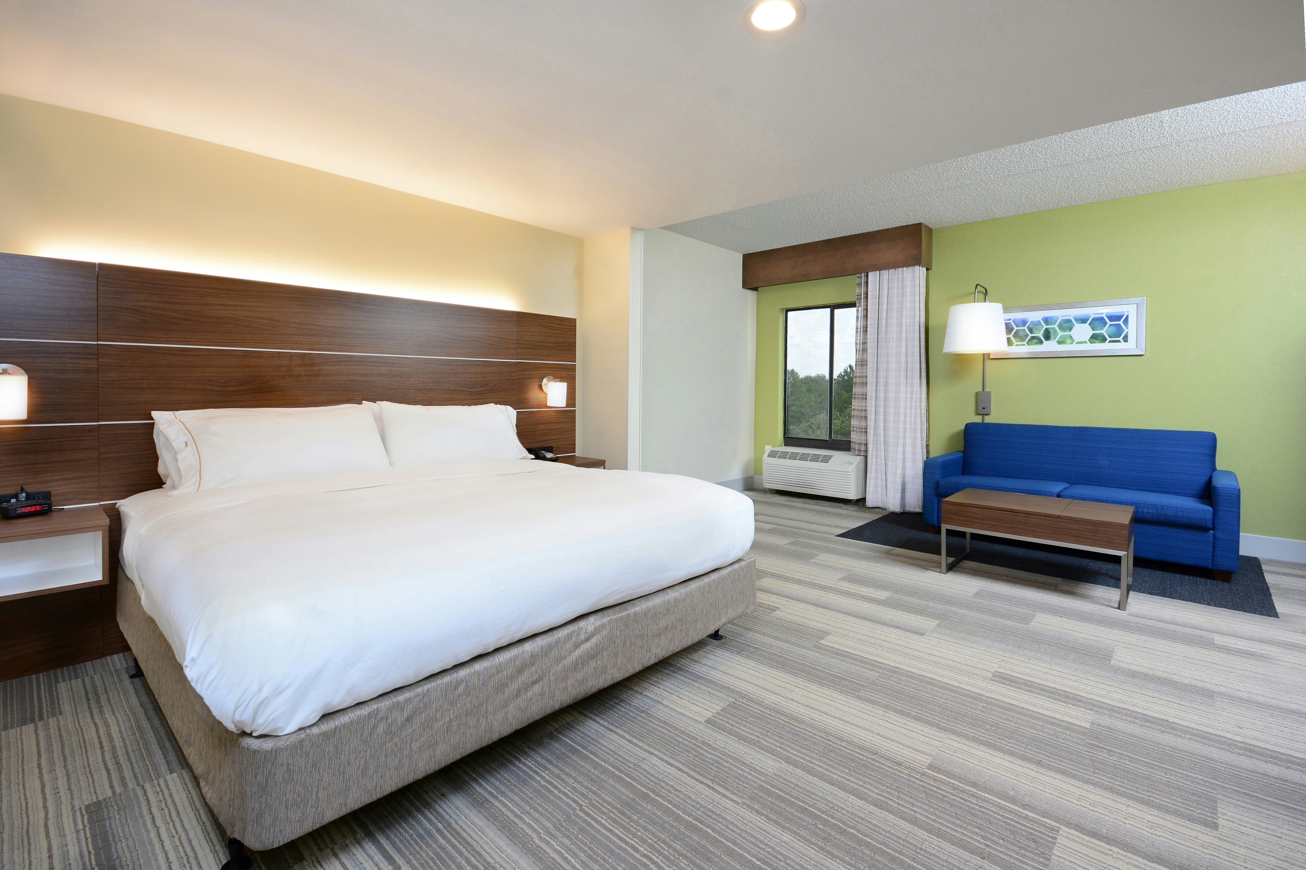 Holiday Inn Express Hotel And Suites Research Triangle Park 8/30