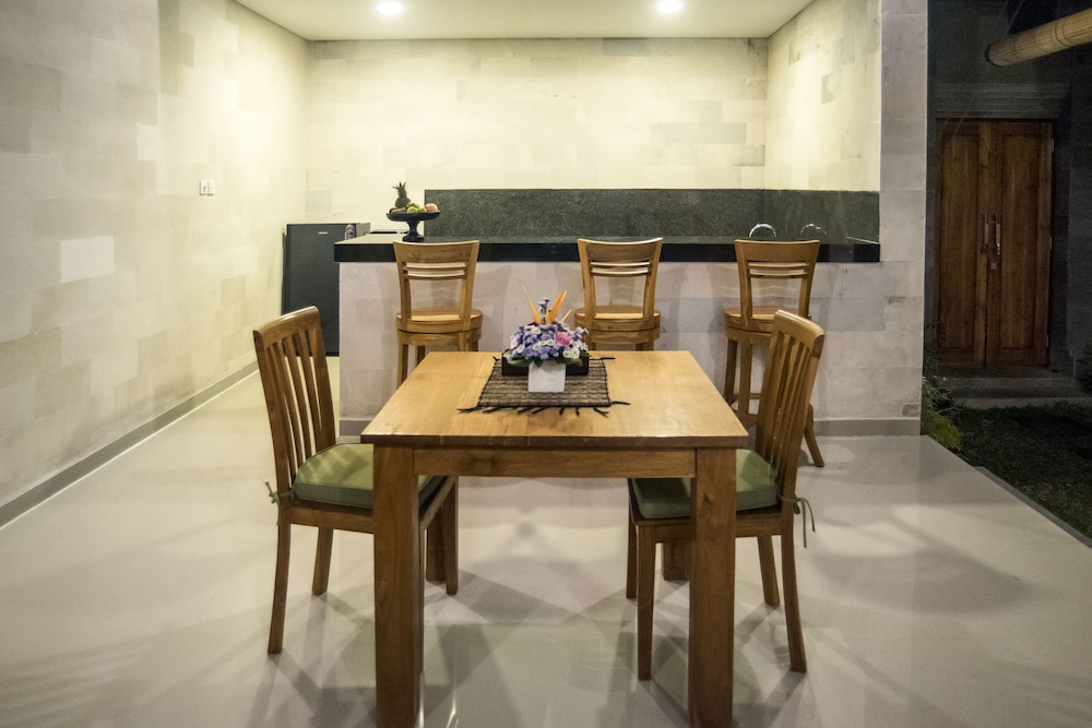 Sandi Agung Villa Bidadari 20/28