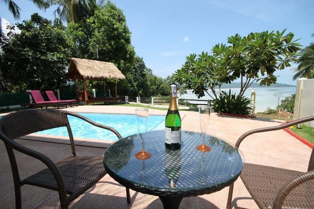 3 Bedroom Island View Villa Koh Phangan 22/24