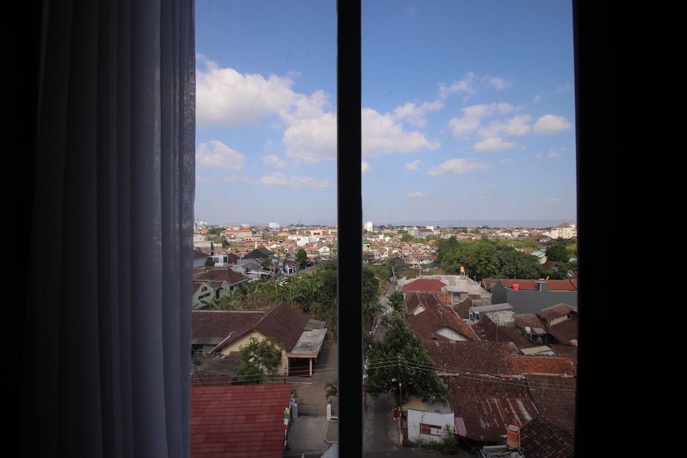 Forriz Hotel 49/51