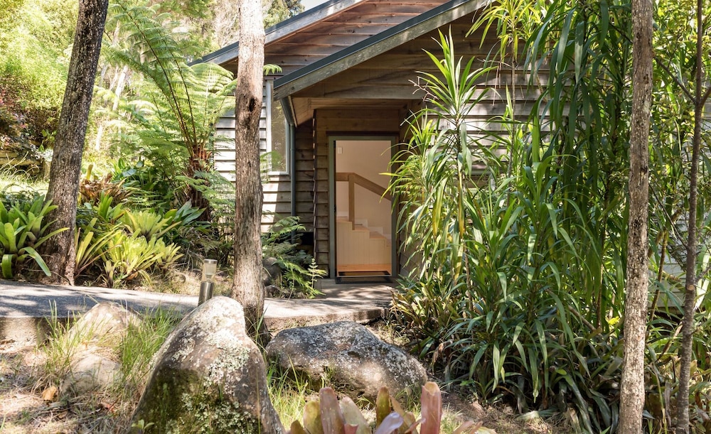 Bay of Islands Holiday Apartments 3/50