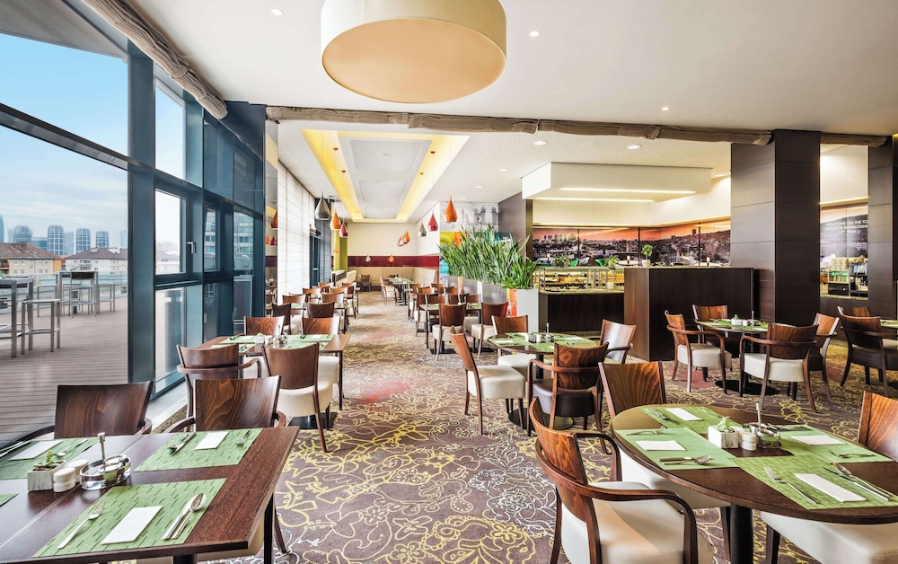 Lindner Hotel Bratislava, Part of Jdv by Hyatt 45/65