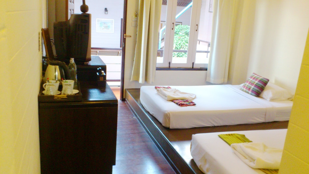 Thanicha Resort Amphawa 44/72