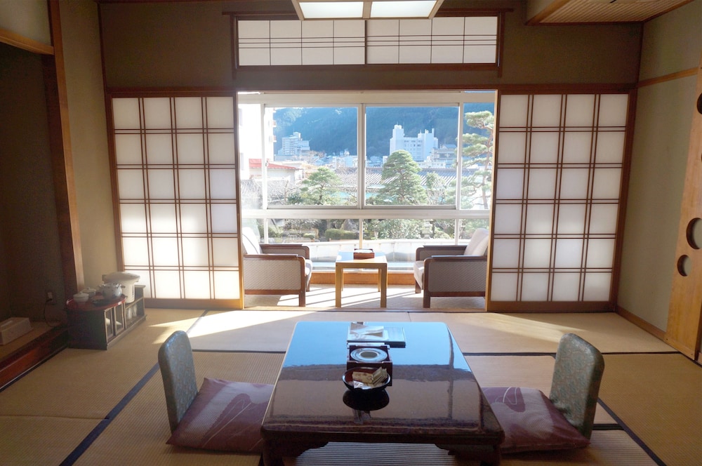 Gero Onsen Bosenkan 31/75
