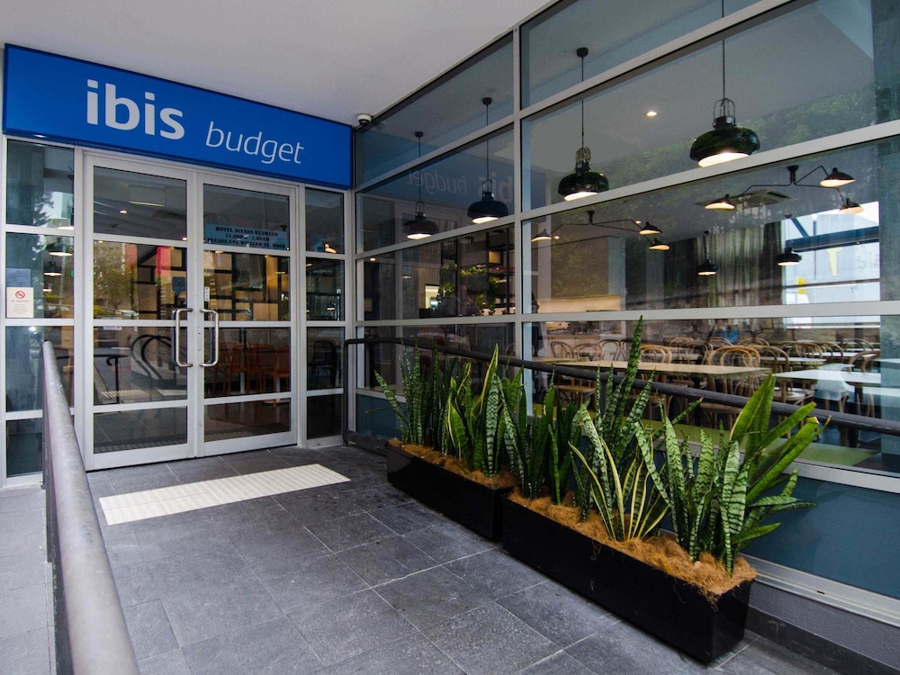 Ibis Budget Sydney East 3/68