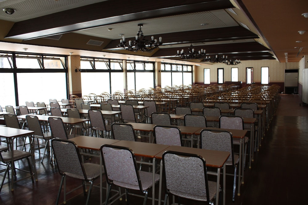 Hotel Sunbird 35/50