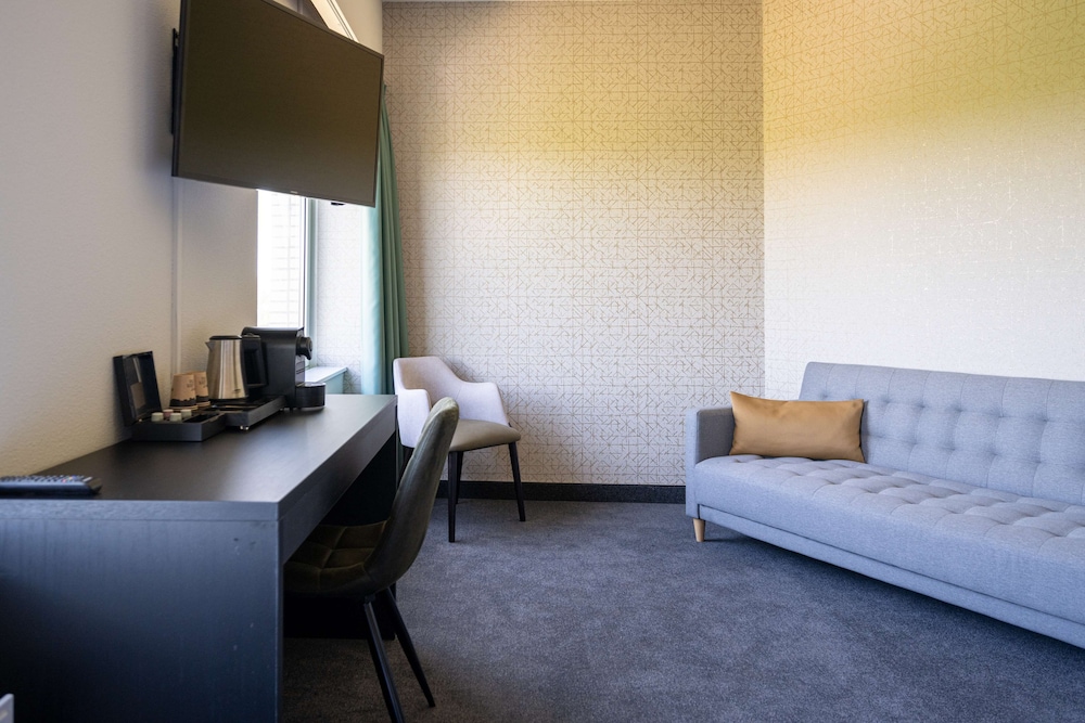 Flonk Hotel Groningen Zuid, Bw Signature Collection 18/49