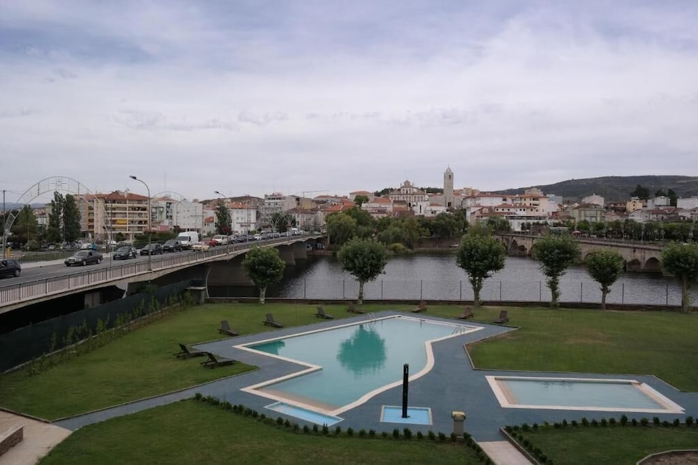 Grande Hotel Dom Dinis 17/20
