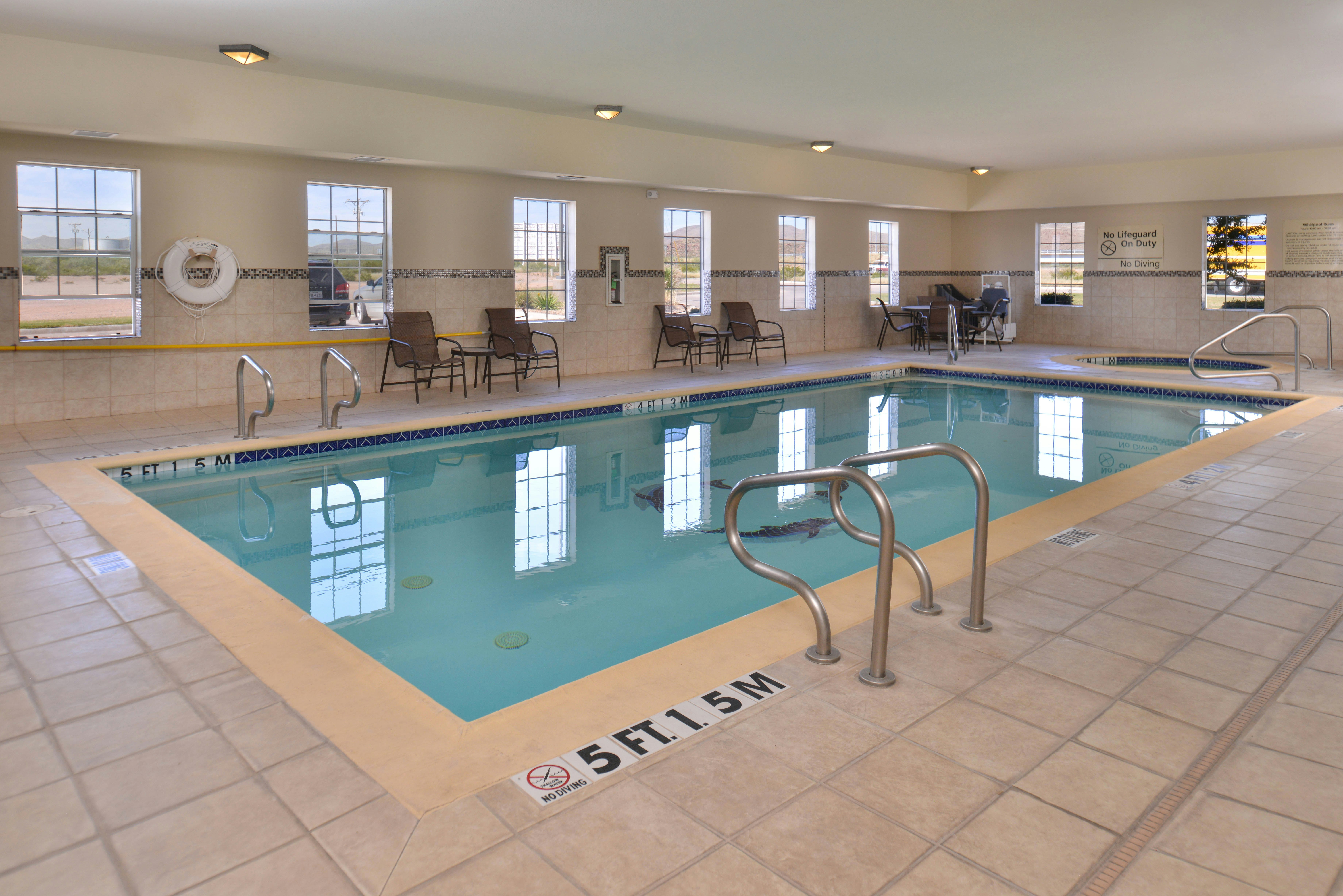 Hampton Inn Van Horn 28/48