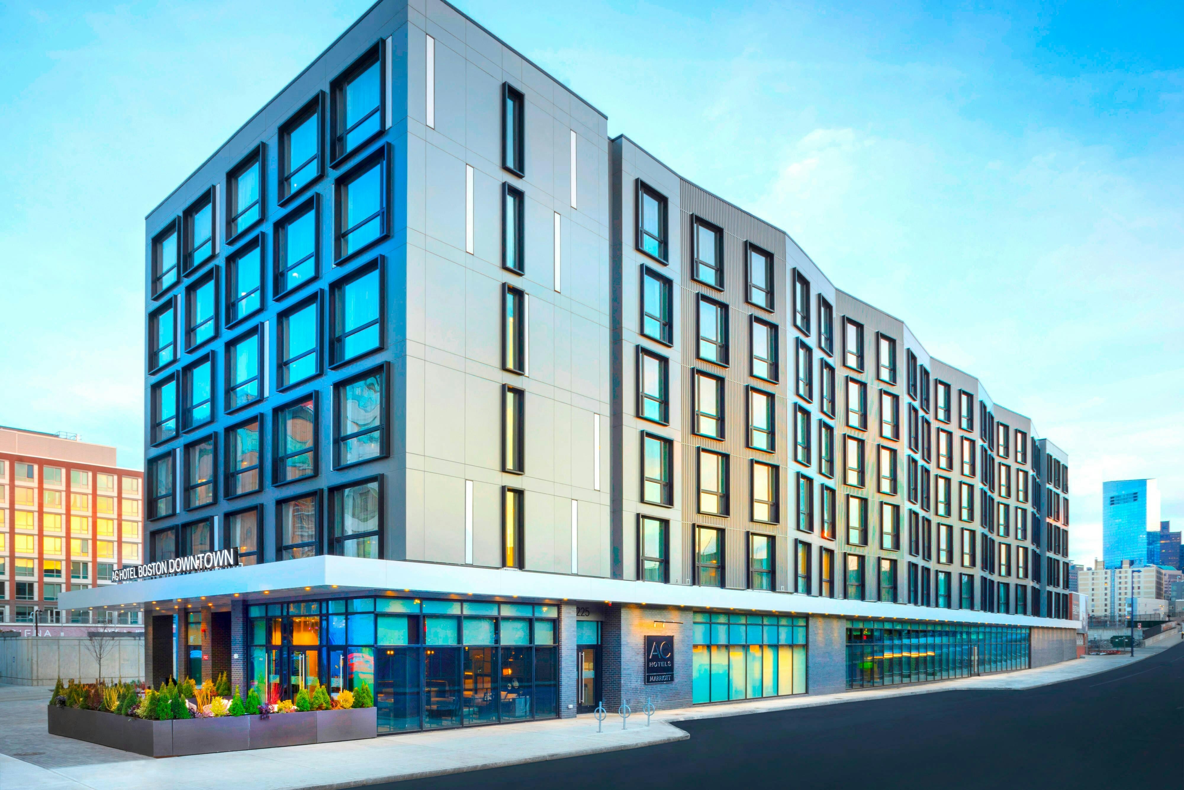 AC Hotel by Marriott Boston Downtown 5/69