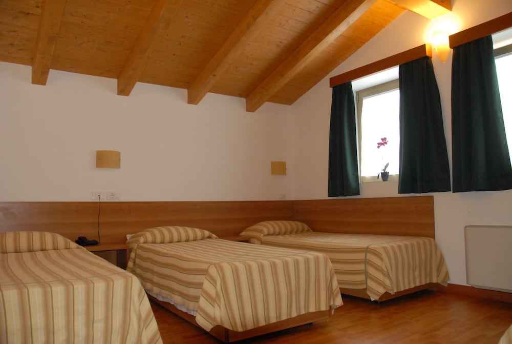 Albergo Ristorante Sonia 52/63