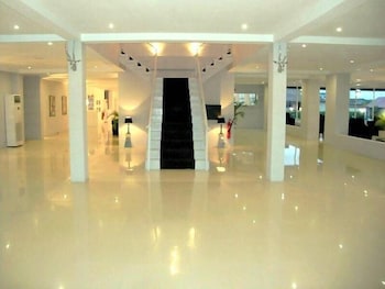 The Aknac Hotel 3/50