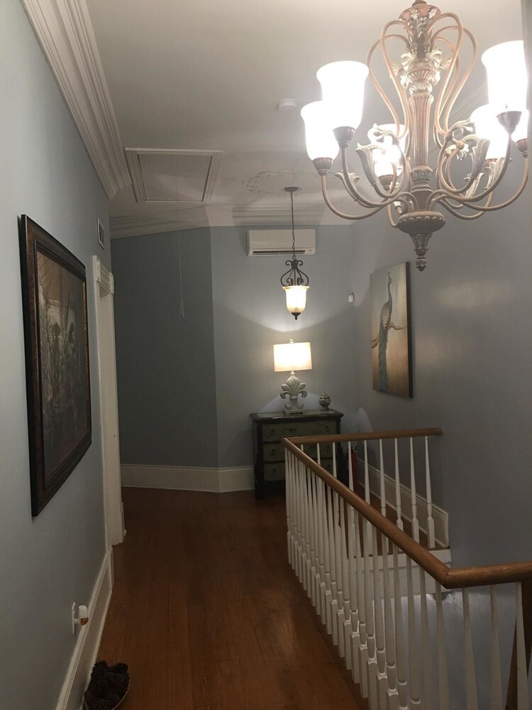The W.G. Creole House 1850 7/33