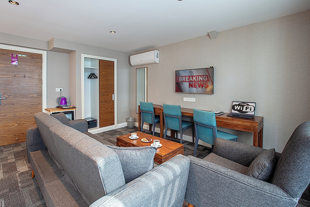 Aston Hotel Taksim (ex Aston Residence Hotel) 52/70