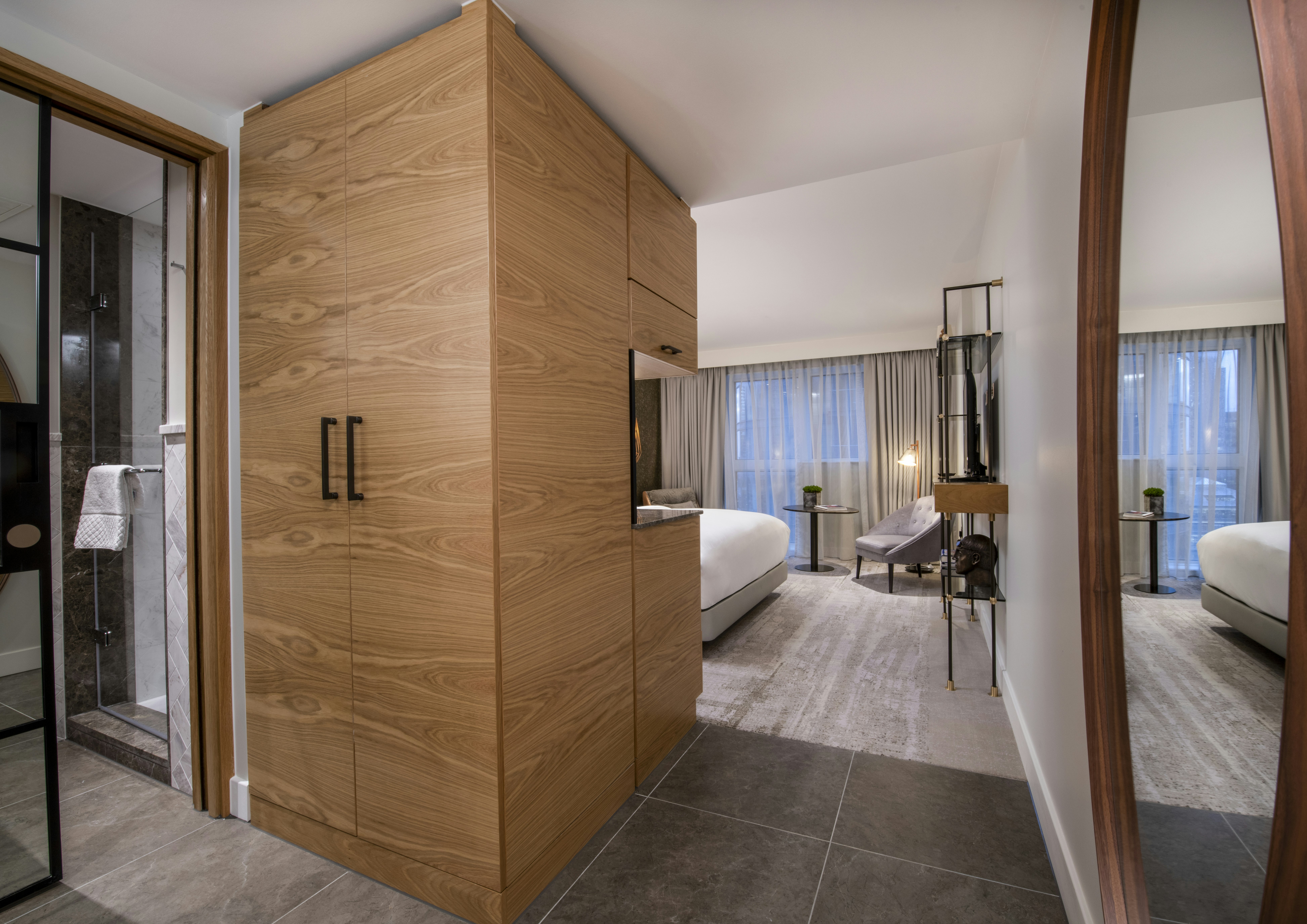 Lincoln Plaza London Curio Collection By Hilton 10/10
