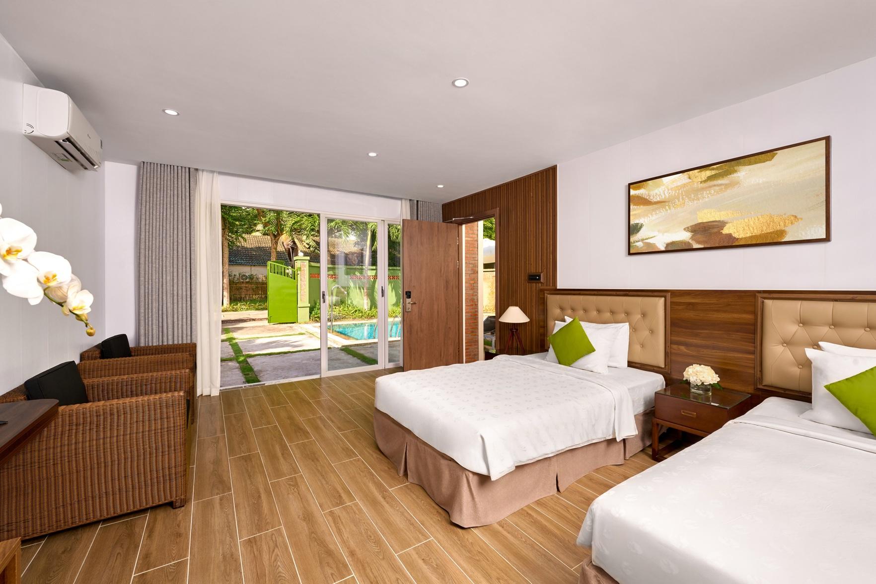 2 Bedrooms, Green, Villa