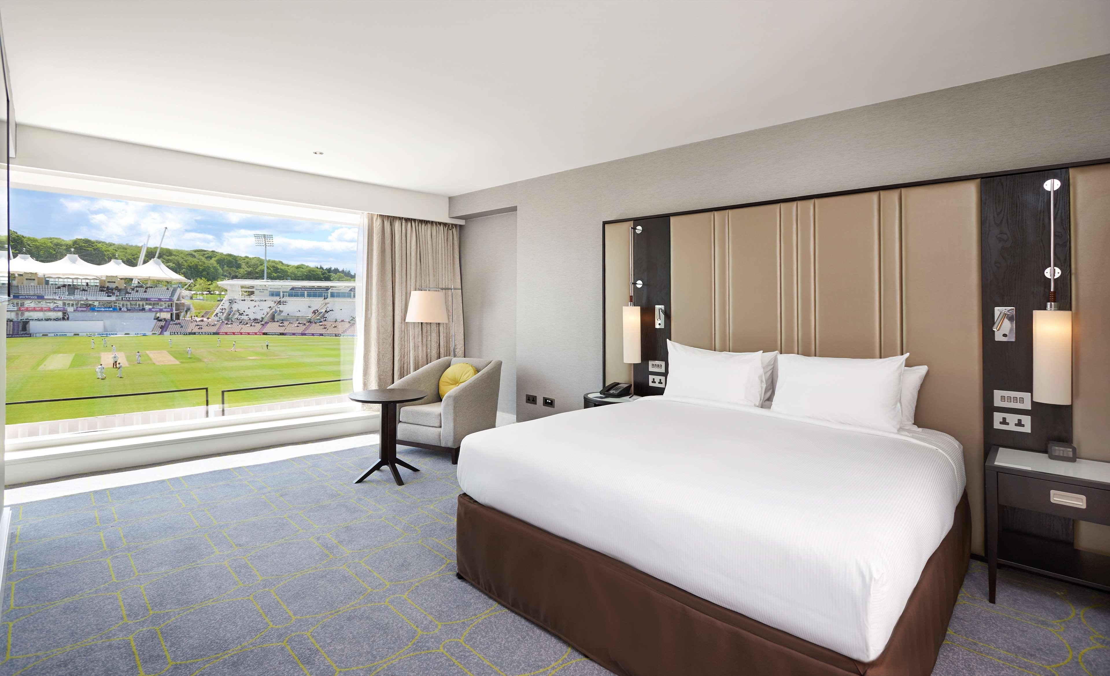 Junior Suite, King Bed