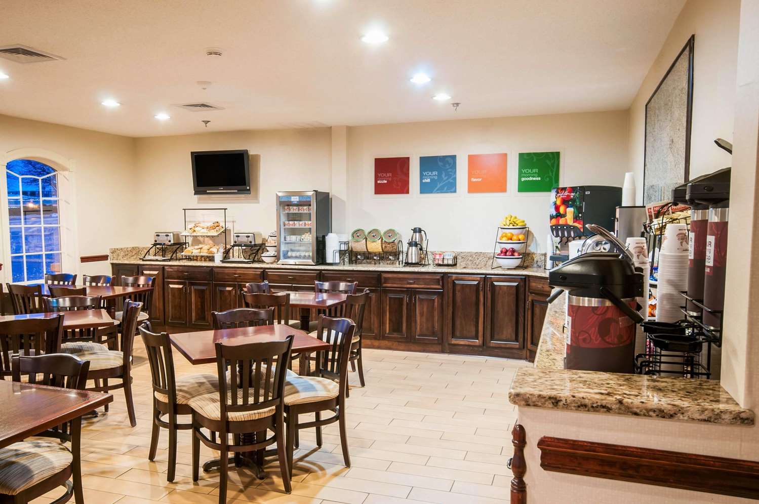 Comfort Inn New Holland Amish Country 27/33