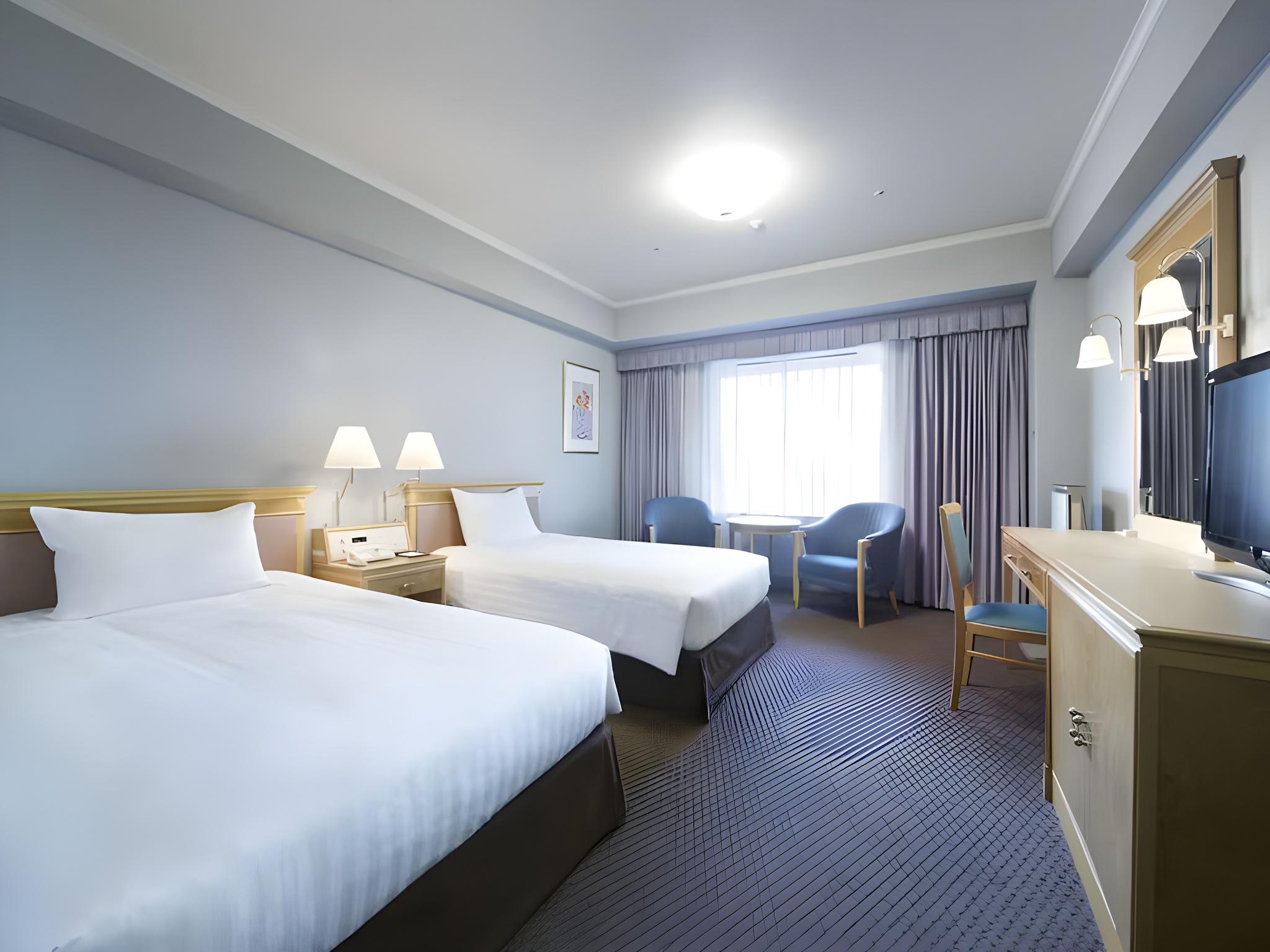 Standard, Single, Twin Beds, Bay Side