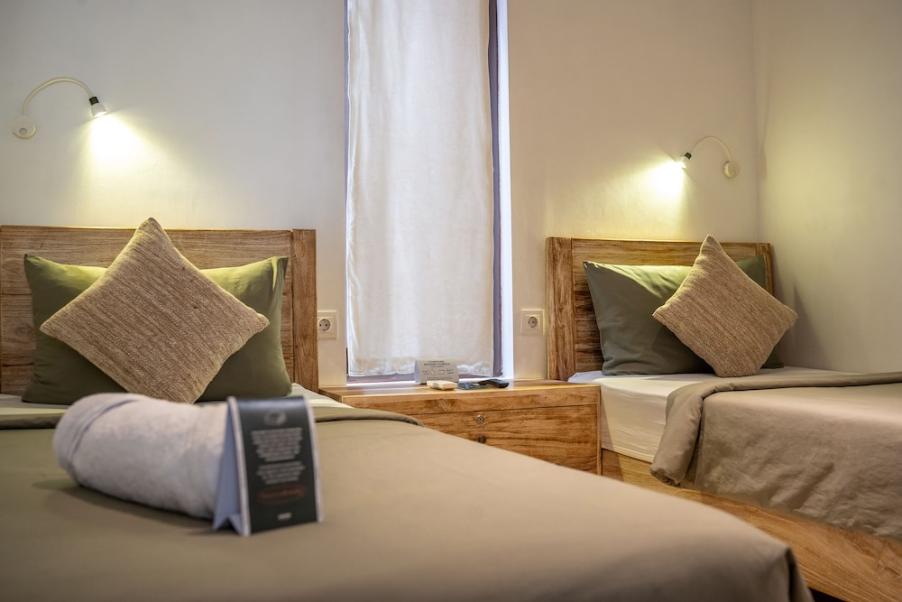 Gelatik Bed And Breakfast - Hostel 25/50