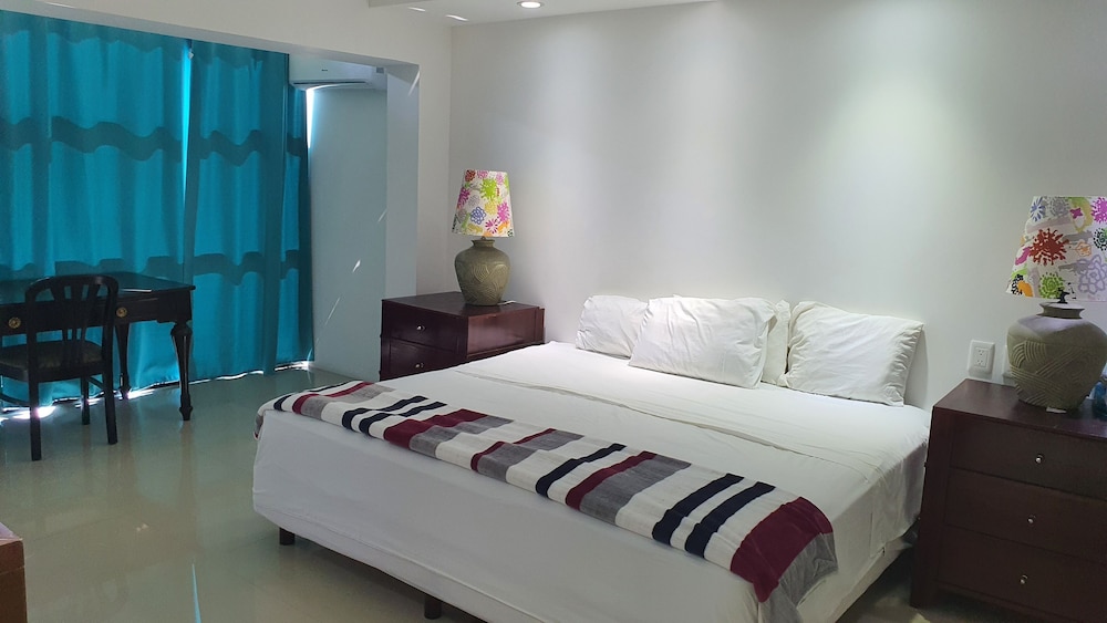 Nirvana Hostel Cancun Hotel Zone 6/51