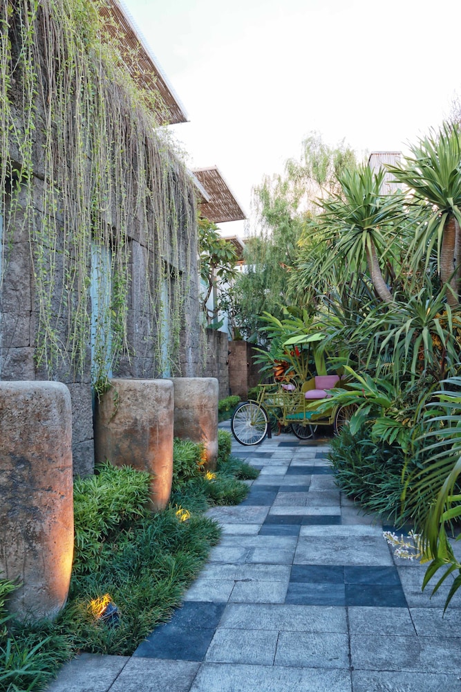 Hu U Villas Seminyak Bali 46/50