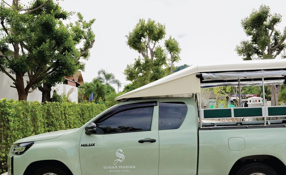 Sugar Marina Hotel AVIATOR Phuket Airport 7/60
