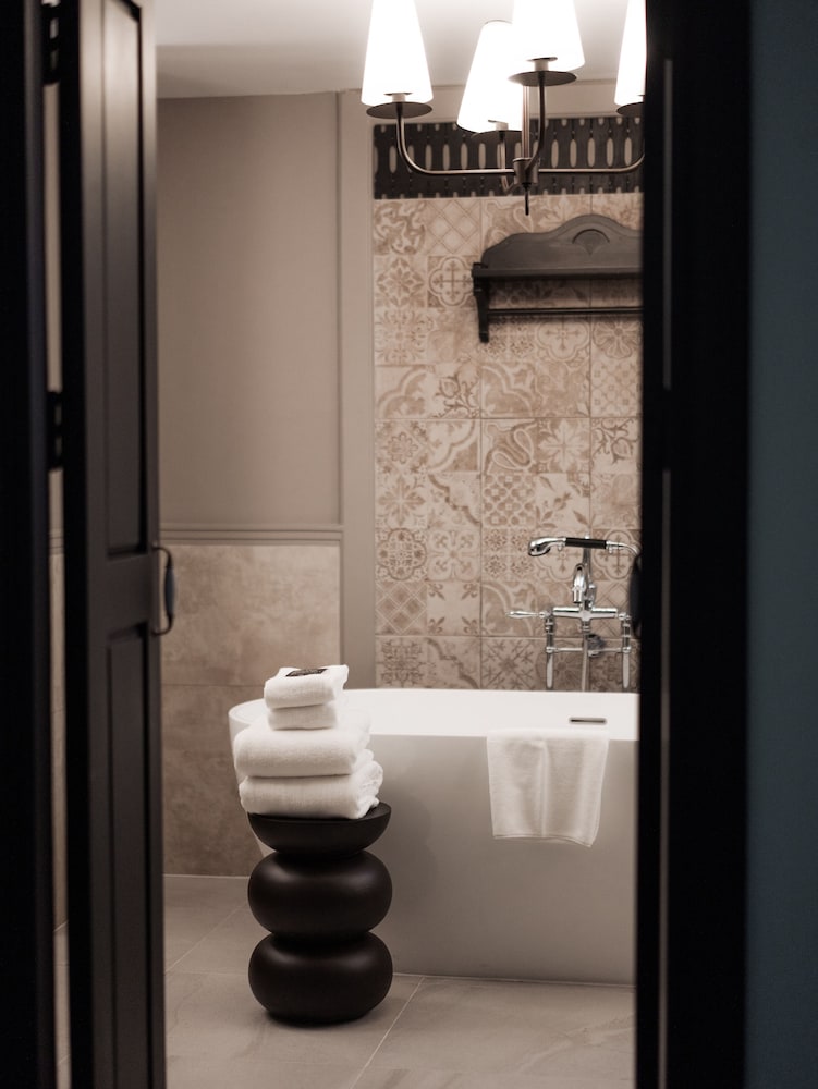 Family, King Bed, Garden View, Burirattana Hotel - Adults Only 10/10