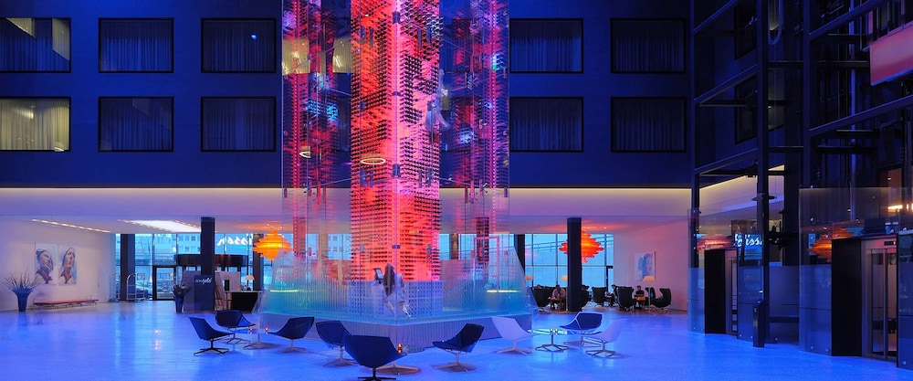 Radisson Blu Hotel Zurich Airport 6/72