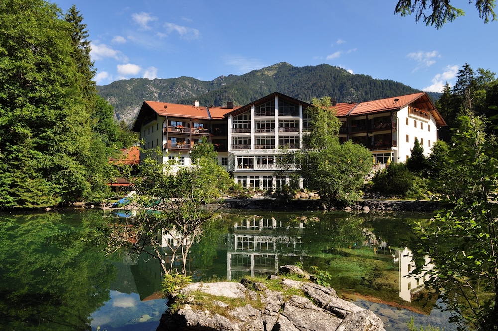 HOTEL AM BADERSEE 2/64