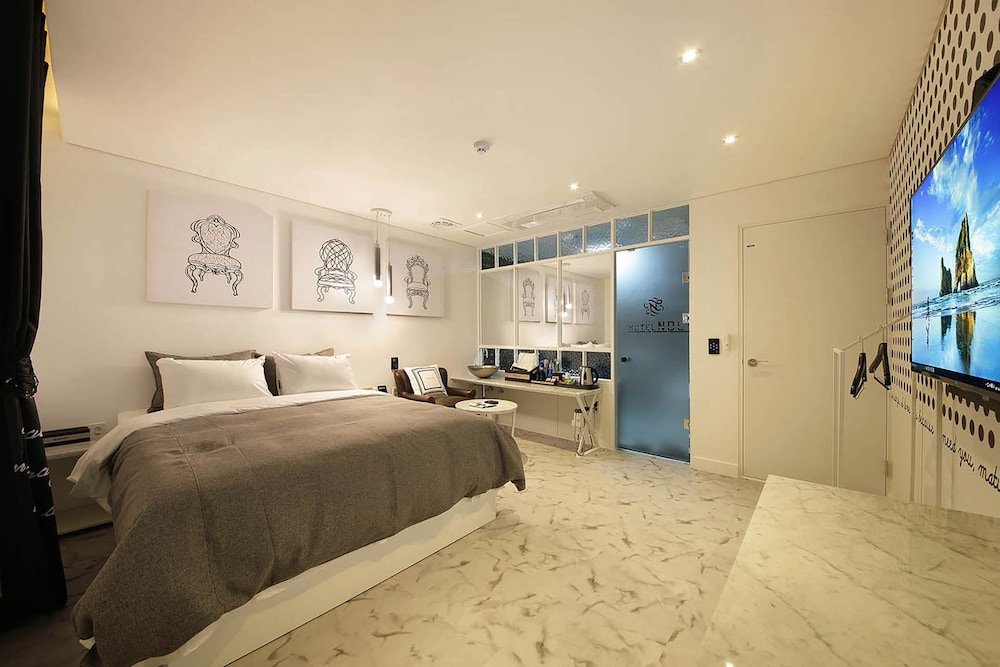 Hotel Nol 20/45