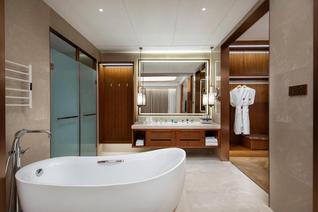 Wyndham Huazhou South 40/41