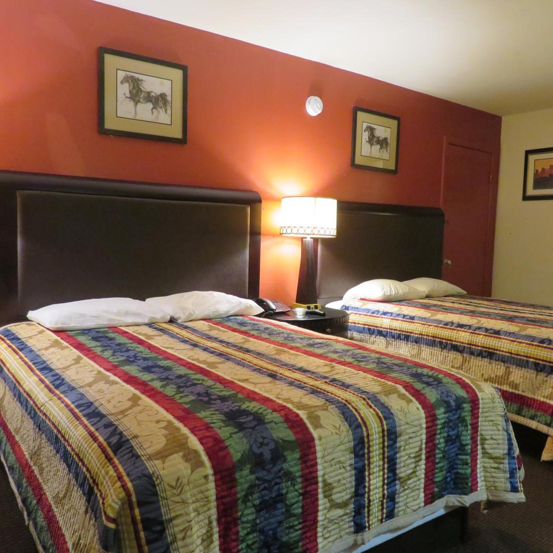 Travel Inn Motel 4/16
