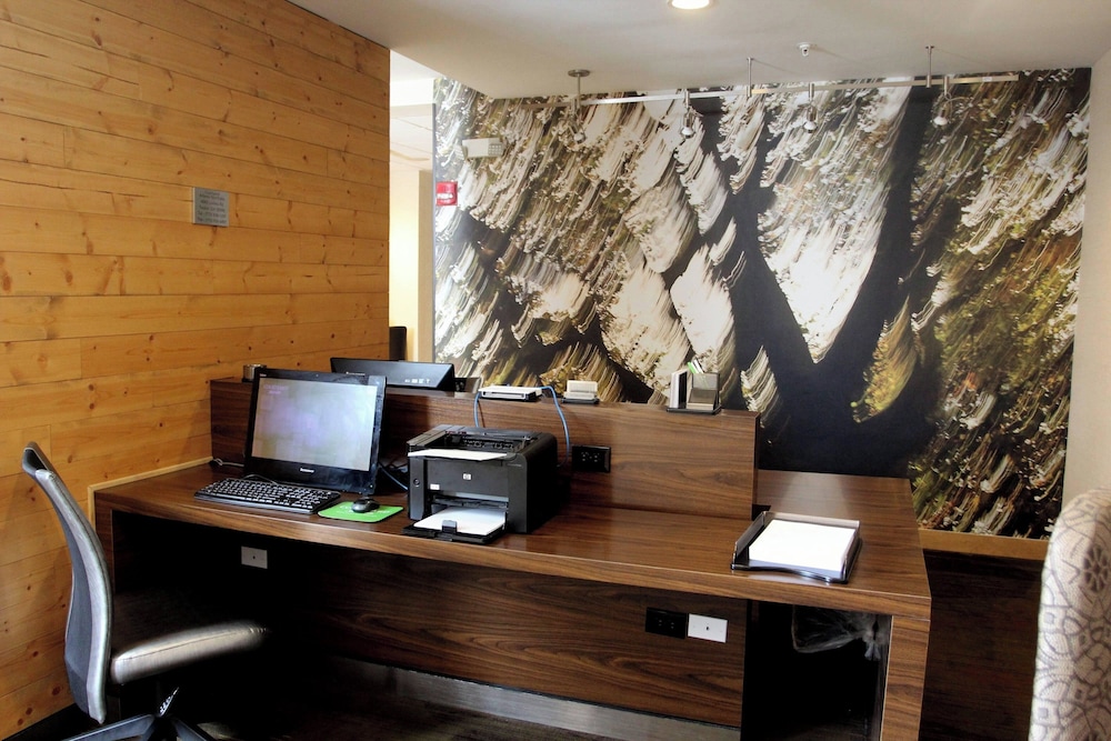 Courtyard by Marriott Atlanta Northlake 35/50