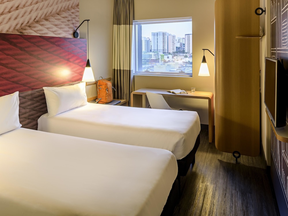 APARTMENT, DOUBLE BED
