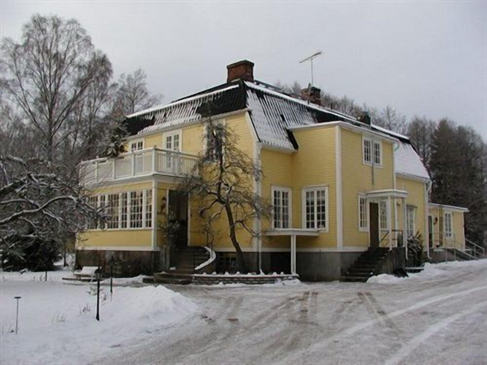 Solvikens Pensionat 1/29